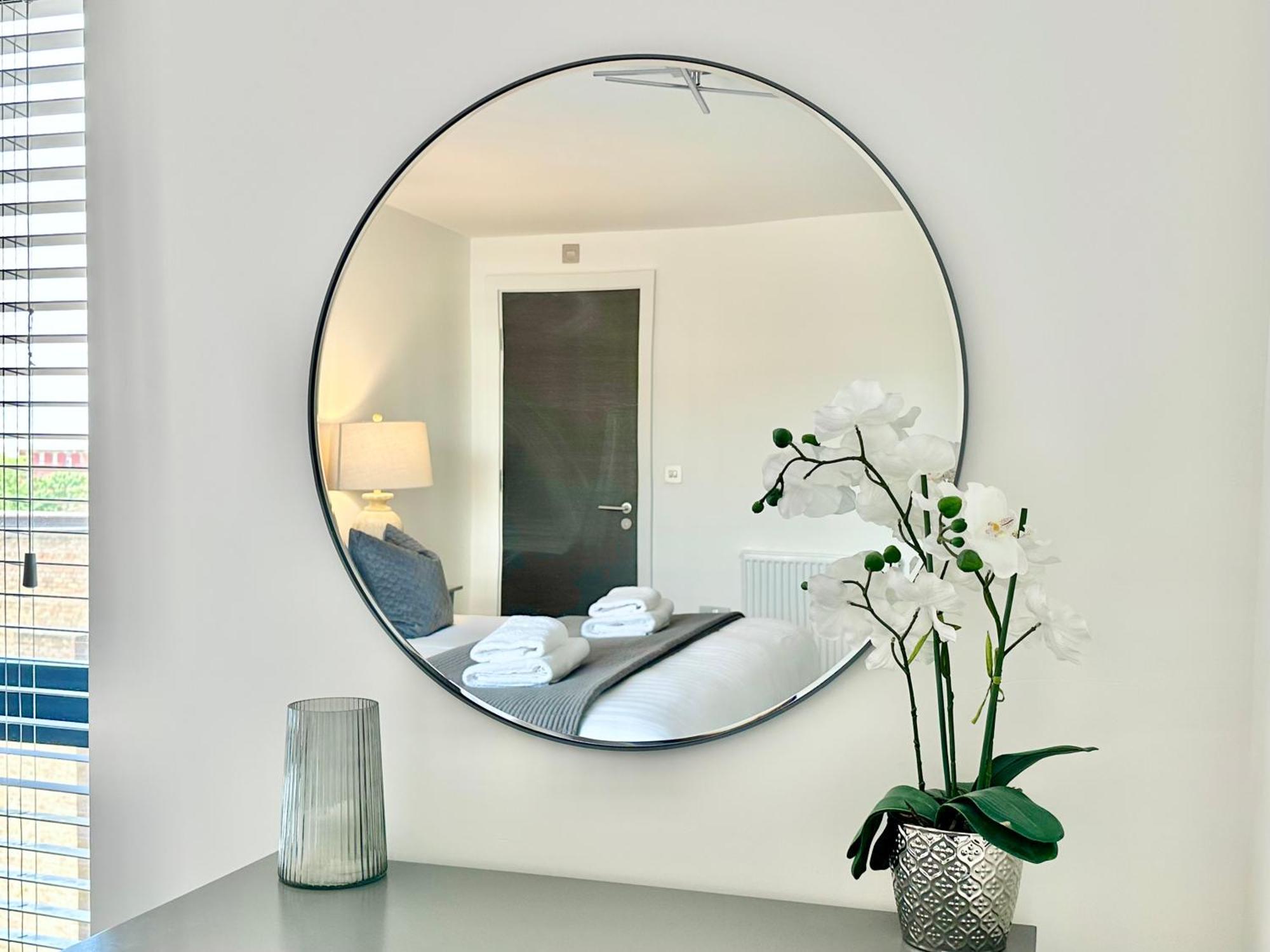 Icona Luxury Apartment With Minster Views & Allocated Parking York Exterior photo